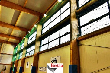 Siatki Ostrołęka - Kotara dzieląca na hale sportowe dla terenów Ostrołęki